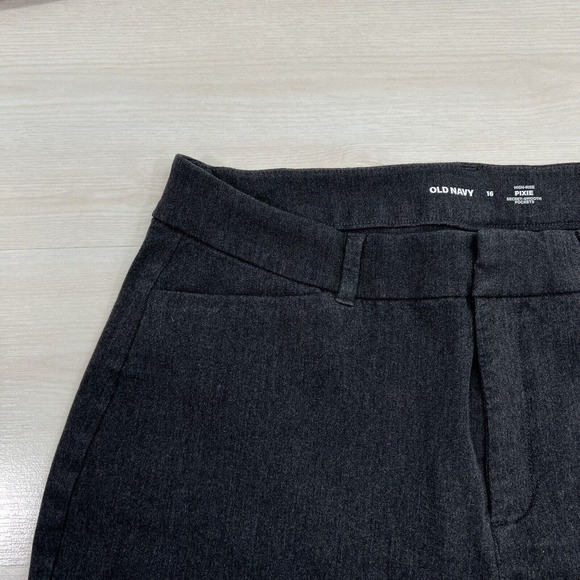 Old Navy High Rise Pixie Curvy Pants Womens 16 Gray Chino Secret Smooth Pockets - Picture 2 of 9